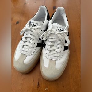 Adidas Sambae *New without tags. Wore once to try out. They run BIG